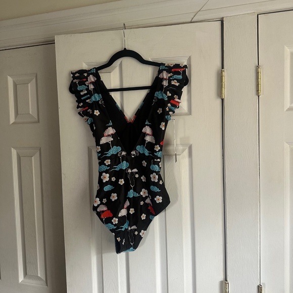 Averie Swimsuit Harlow Asian inspired print - Picture 6 of 9